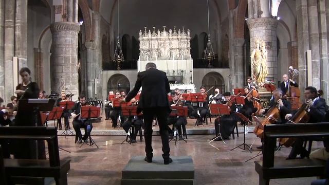 W.A.Mozart - Concerto per flauto e orchestra KV 313, III mov. Rondo in forma di Menuetto смотреть онлайн