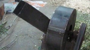 Самодельный «Измельчитель веток.