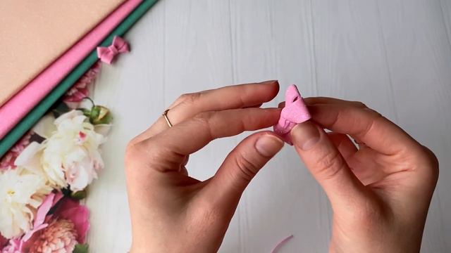 Бантики из фоамирана за 5 мин / DIY Baby Hair Bows from Glitter Eva Foam / Laço de Foami смотреть онлайн