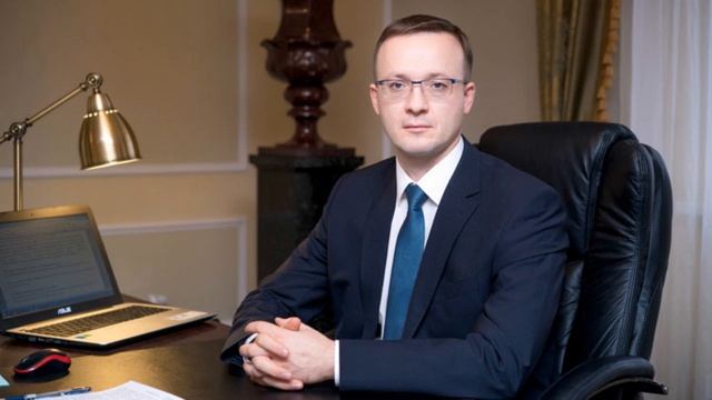 Министр строительства и жилищно коммунального хозяйства Алтайского края Иван Гилев смотреть онлайн