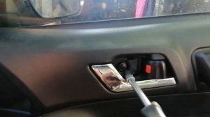 Снятие обшивки двери тойота хайлендер 2012 года