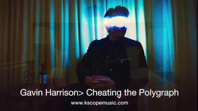 Gavin Harrison - Cheating the Polygraph (album montage) смотреть онлайн