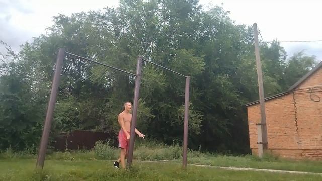 540 C Одной Руки, 360 С Локтей В Нижних, Вертолёт На Брусьях