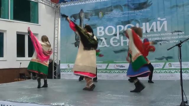 MinFin.Танцуй: Лылынг союм (Живой ручеек)."Товы як" (Весенний танец) смотреть онлайн