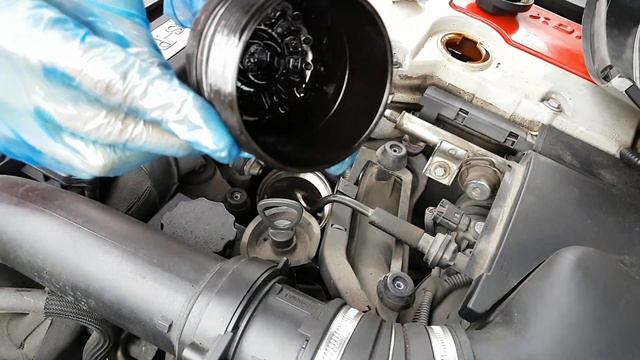 Oil Change On 2002 Mercedes C Class C200 Kompressor / Coupé W 203