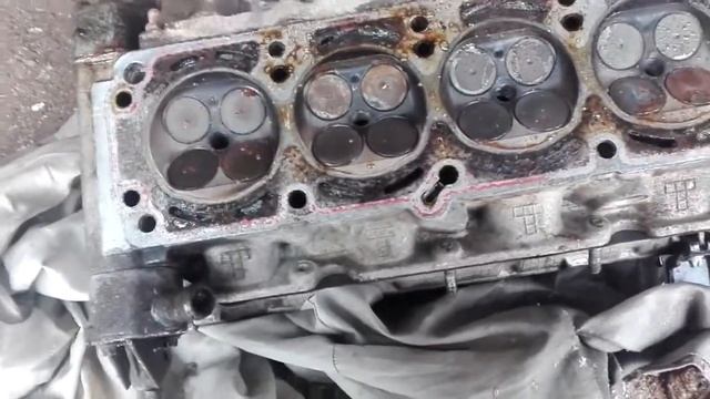 ОПЕЛЬ вектра частина 2 . Заміна прокладки головки . Все працює смотреть онлайн