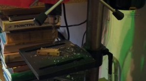 Лифт поехал с открытыми дверьми! Почему?