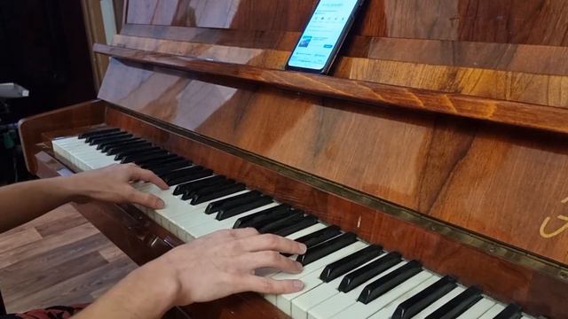 И снова "Не плачь" смотреть онлайн