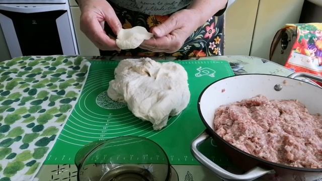 Беляши. Как приготовить беляши как при СССР на вокзалах в столовых. Простые  бюджетные пироги.