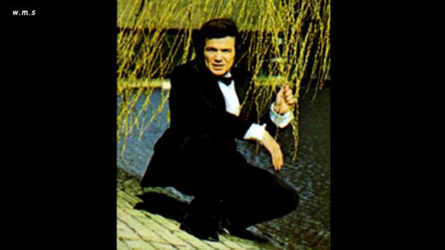 Sharif Dean & Eveline D'haese - No More Trouble.HD.Foto Video(Portugues-English Sub)