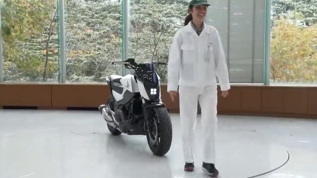 Мотоцикл Honda новая самобалансирующаяся новая технология смотреть онлайн