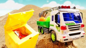 Моя Песочница — Игры для детей на улице : Мусоровоз собирает мусор, а рабочие машинки помогают