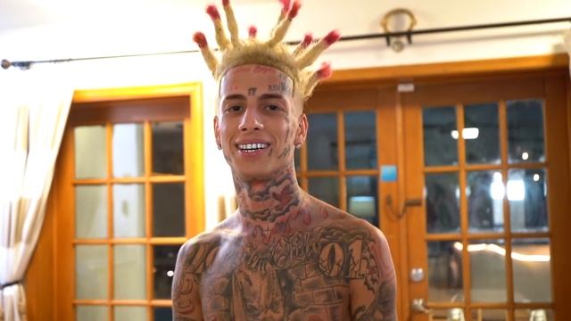 ISLAND BOYS Get *INSANE* Chiropractic Adjustment