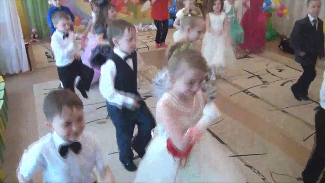 ДС 12. Выпуск 2015 второй корпус. Часть 1 смотреть онлайн