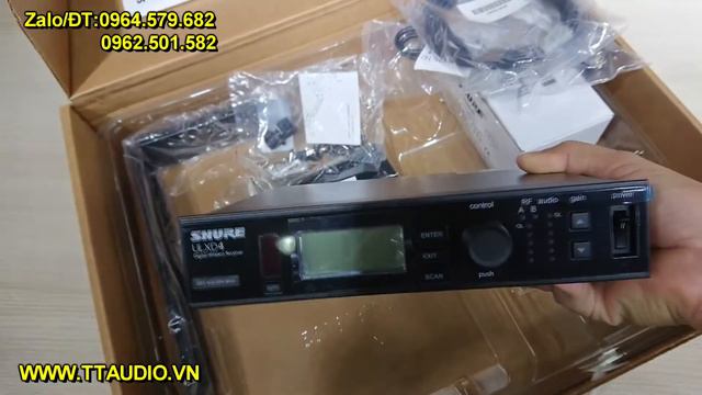 Mở hộp Shure ULXD4 Model cao cấp bậc nhất của Shure смотреть онлайн