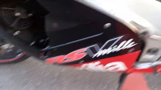 Aprilia RSV 1000 Mille  обзор часть 1