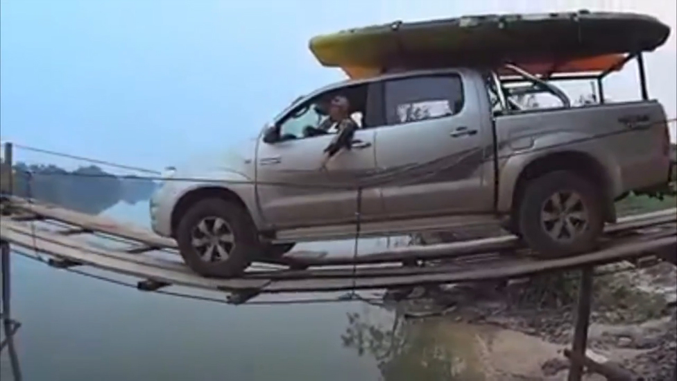 Надёжный деревянный мост смотреть онлайн