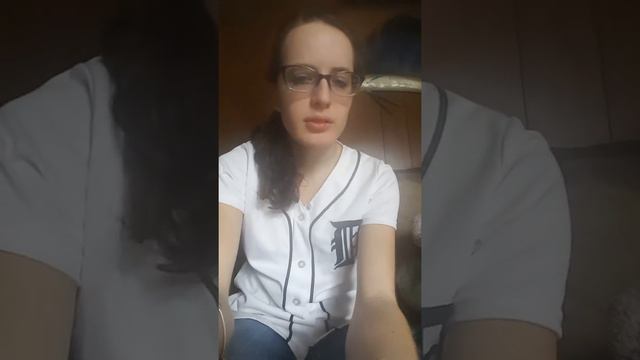 Rachel Bologna "Radio" смотреть онлайн