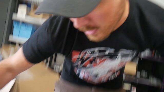 2014 - 2018 CHEVY SILVERADO / GMC SIERRA - Center Console Upgrade / SWAP from jumpseat смотреть онлайн