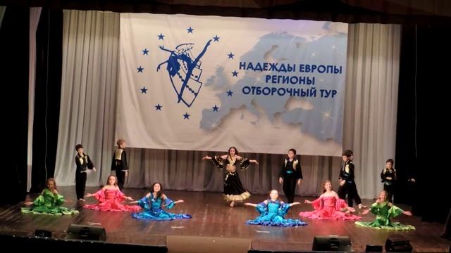 Цыганочка танцевальный коллектив Ассорти г Александровск смотреть онлайн