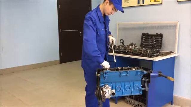 Чемпионат Москвы WSR Junior 2018 Ремонт и обслуживание легковых автомобилей, Тюрин Владимир смотреть онлайн