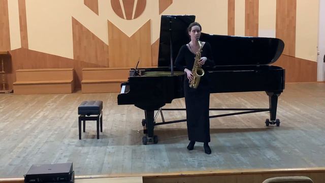 Полуянова Наталья И.С.Бах Аллегро из сонаты 2 смотреть онлайн