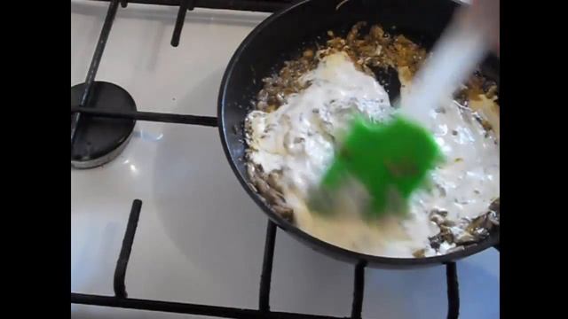 Как просто и вкусно приготовить молодой КАРТОФЕЛЬ. Молодой картофель с сырно-грибным соусом. смотреть онлайн