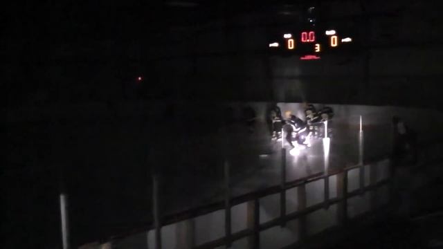 Wayzata laser and spot light hockey intro game 1 смотреть онлайн