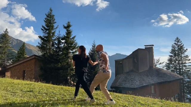 Sophie & Thomas - Amandine & Lionel Routine in the mountain :) смотреть онлайн