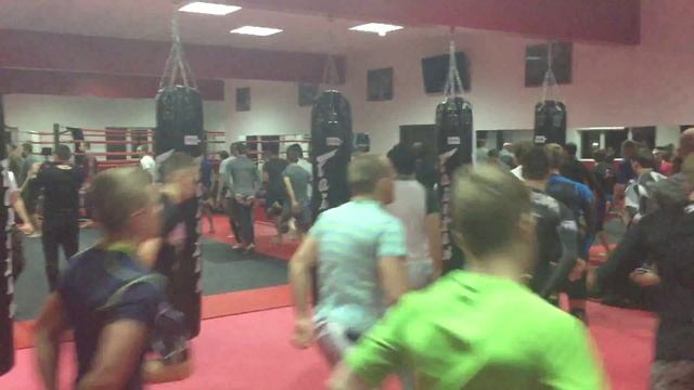 БК Фанат,Завоевываем Краснодар, второй зал в Краснодаре 2 смотреть онлайн