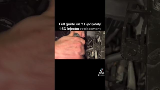 Volvo V40 1.6d Injector replacement , full guide on YouTube @ diydaly #injector #volvov40 смотреть онлайн