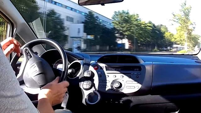 Honda Jazz 2!!!  Отличный автомобильчик!