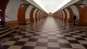 Станция метро «Парк Победы», обзор двух станций