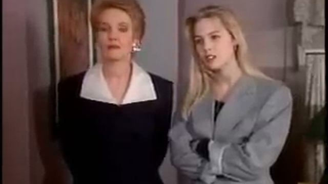 Rebecca Herbst - Beverly Hills, 90210 (1993) смотреть онлайн