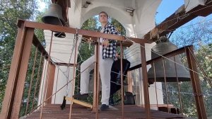 Колокольный звон на патриаршей литургии  в Сретенском монастыре