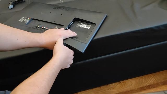 Снятие ножек с телевизора LG смотреть онлайн