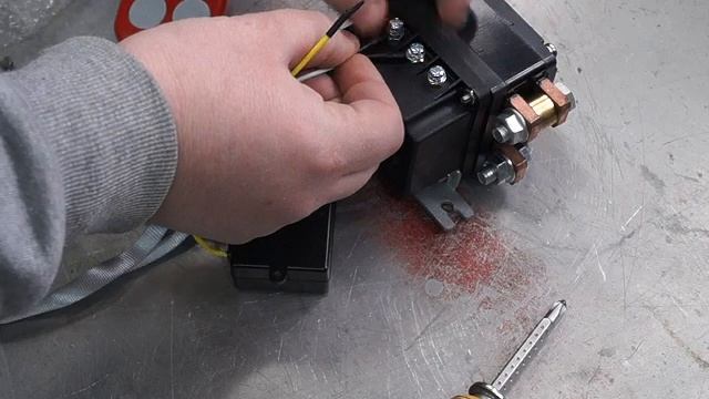 Подключение Радио пульта к лебёдке фирмы 