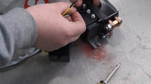 Подключение Радио пульта к лебёдке фирмы "4х4" и активация его!