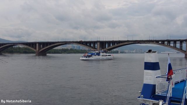 Парад судов в Красноярске, 1 июля, 2022 смотреть онлайн
