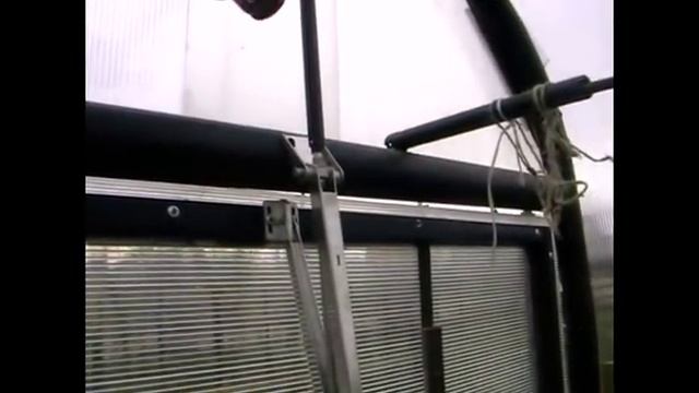 Установка автомата для проветривания теплицы ДУСЯ SUN смотреть онлайн