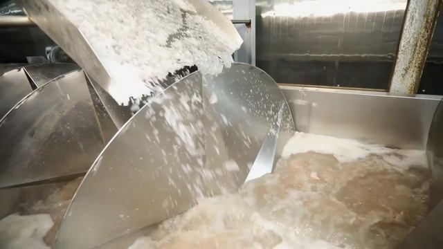 How Combining a Pre-Chilling Machine and Ice Maker смотреть онлайн