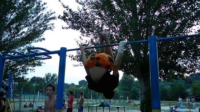 Выход из-под турника смотреть онлайн