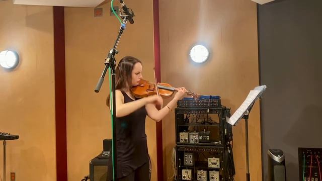 Grażyna Bacewicz Caprice No. 2 from 4 Capricci for violin solo смотреть онлайн