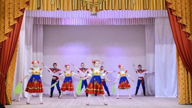 Малый Ансамбль народного танца "Талисман" - "Лето" смотреть онлайн