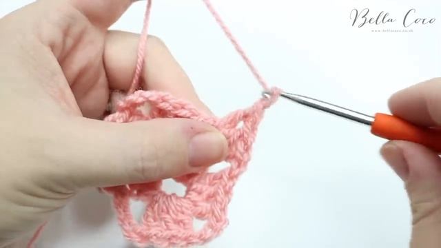 CROCHET: How to Crochet a Granny Square | Absolute Beginners | Bella Coco смотреть онлайн