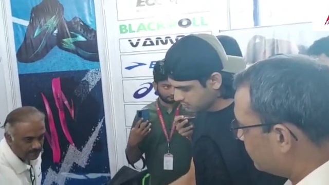 Neeraj Chopra arrives at the 36th National Games. смотреть онлайн