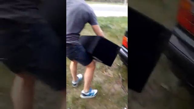 Заяц в сабвуфере смотреть онлайн