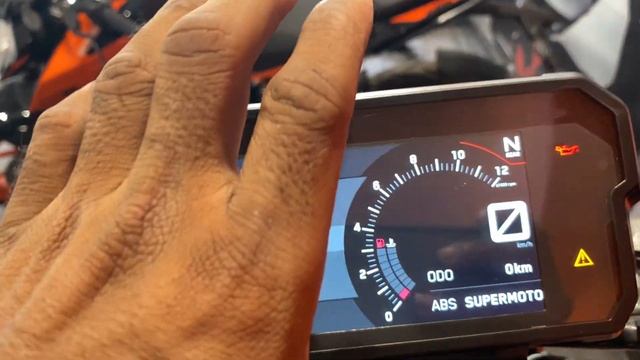 KTM Duke 390 BS6 TFT Display Complete Details #KTMDuke390