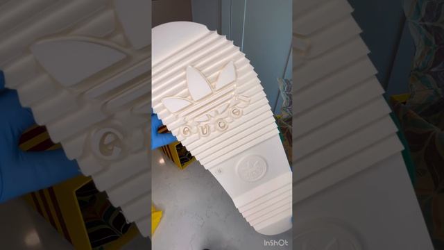 Adidas X Gucci mens GG platform slides green and white (Nigerian colorway) смотреть онлайн