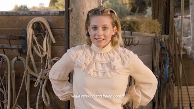 Лили Рейнхарт о жизни после Ривердейла | On Set